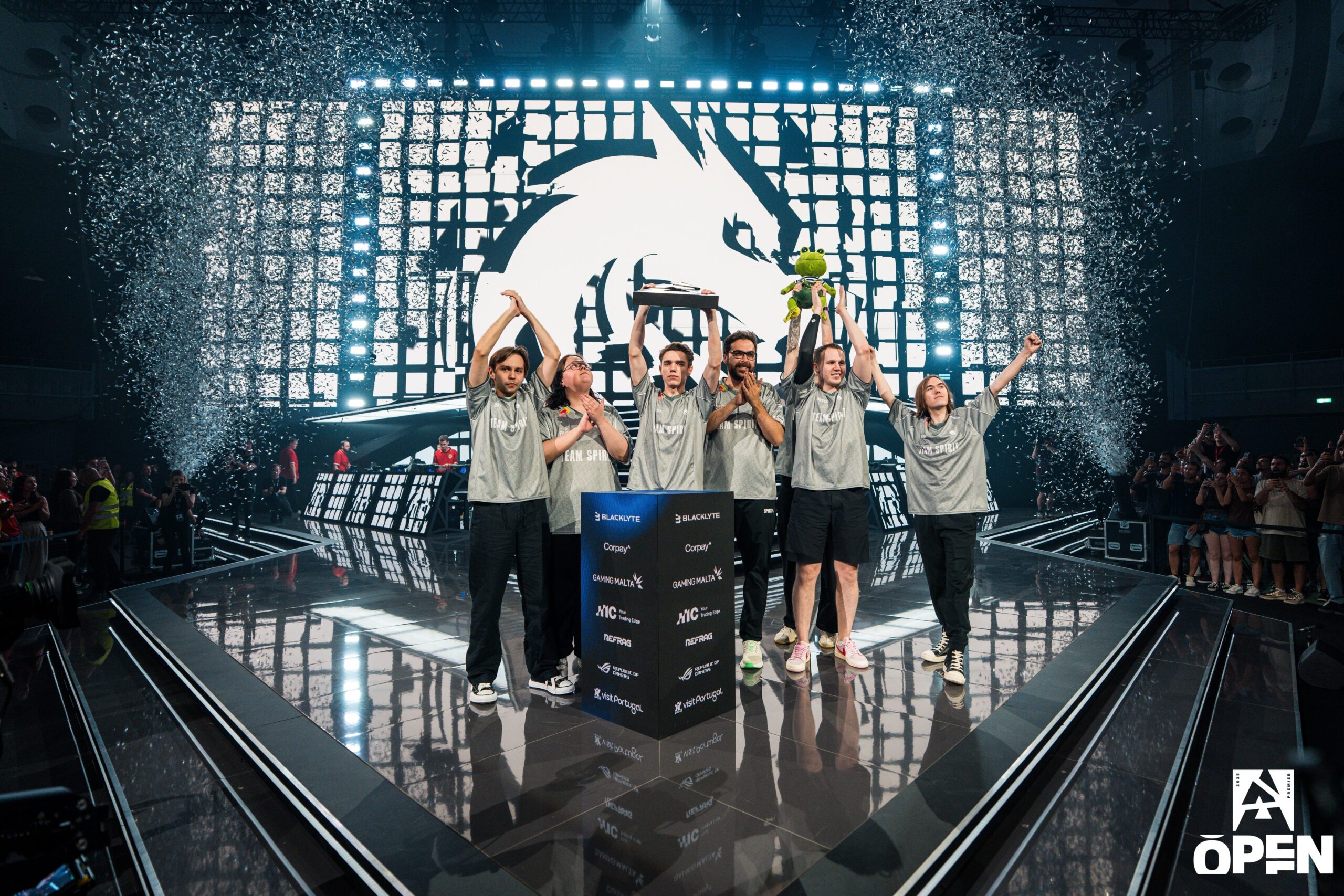 Takım Spirit BLAST Open Porto şampiyonu oldu